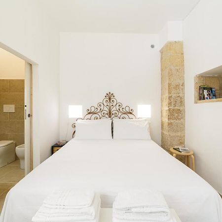 Apartment Don Giuliano Centro Lecce Luaran gambar