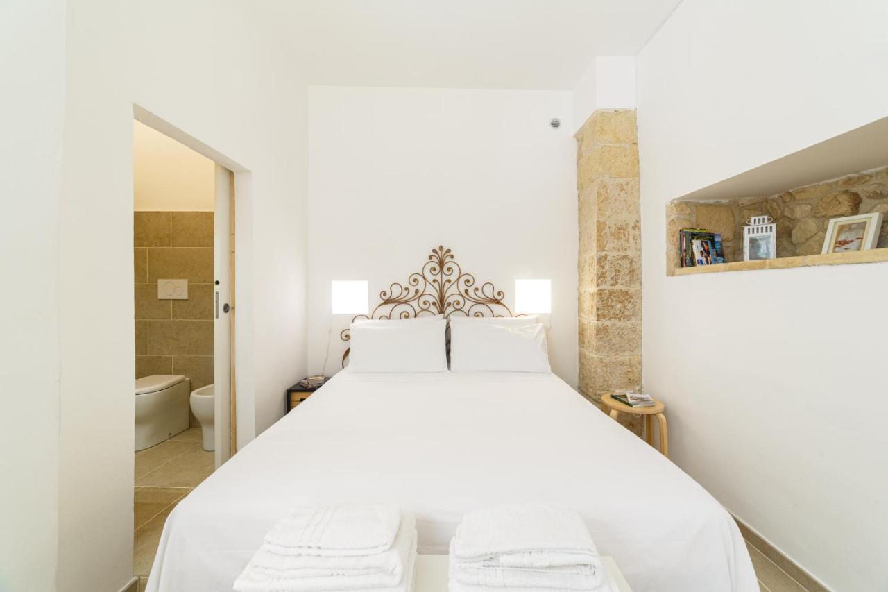 Apartment Don Giuliano Centro Lecce Luaran gambar