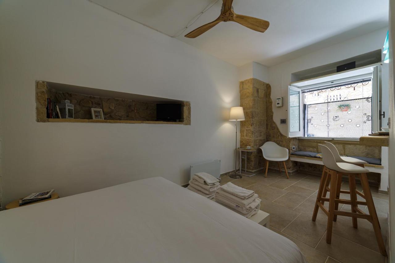Apartment Don Giuliano Centro Lecce Luaran gambar