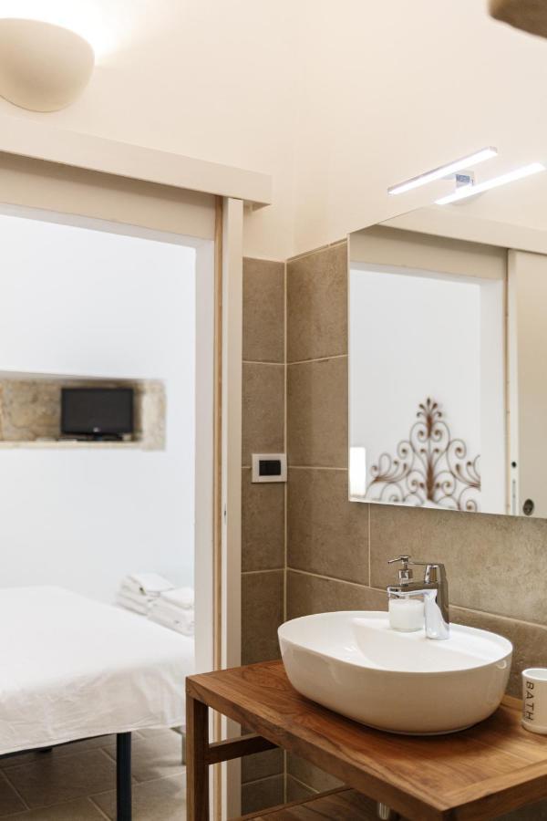 Apartment Don Giuliano Centro Lecce Luaran gambar